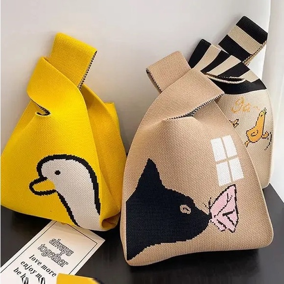 FINAL ONE!!!($8) Duck Print Knit Tote - Picture 6 of 7